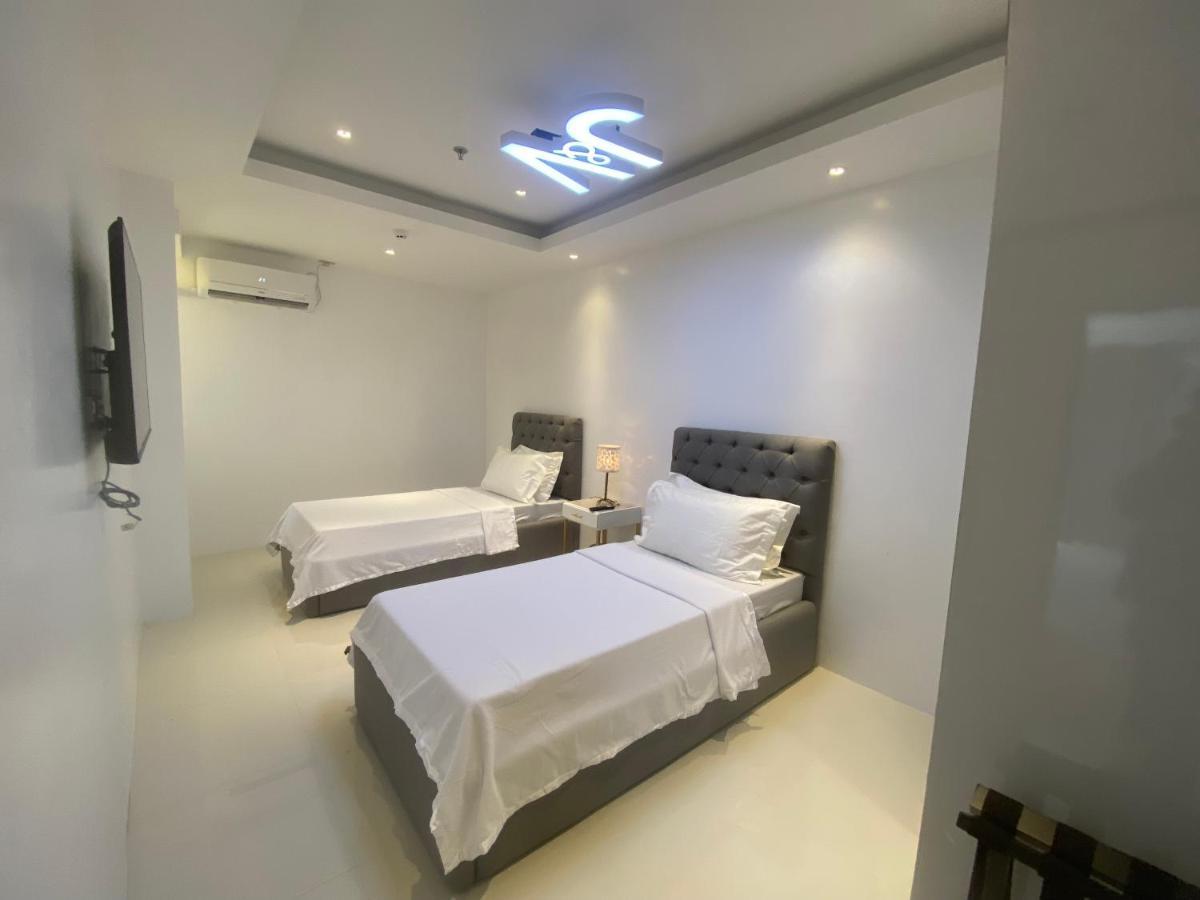 J&V Hotel And Resort Apaleng 外观 照片